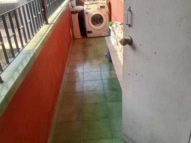 2 BHK Apartment in Lake Gardens for resale Kolkata. The reference number is 21123489