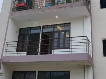 2 BHK Apartment in Lal Kuan for resale Ghaziabad. The reference number is 19827262