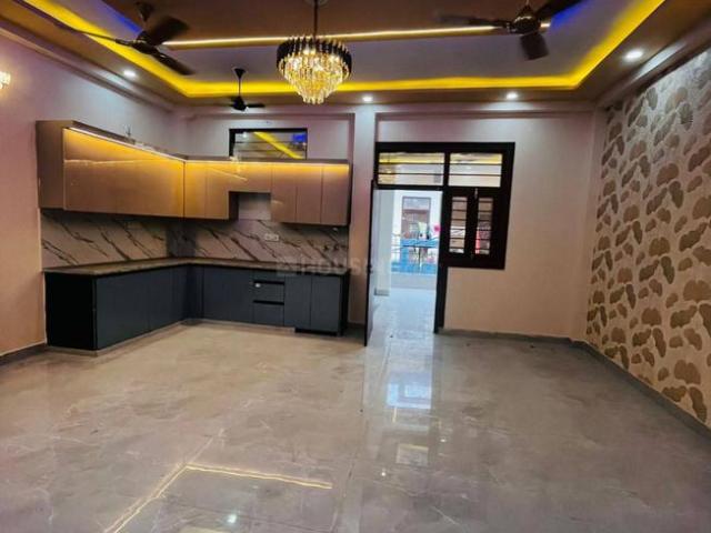 2 BHK Apartment in Lal Kuan for resale Ghaziabad. The reference number is 21083177