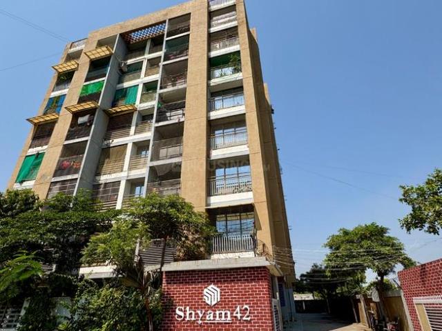 2 BHK Apartment in Lambha for resale Ahmedabad. The reference number is 21290628