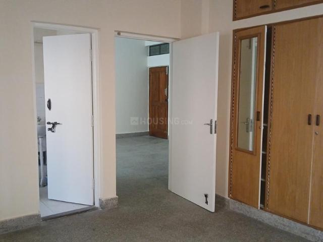 2 BHK Apartment in Langford Gardens for rent Bengaluru. The reference number is 19473566