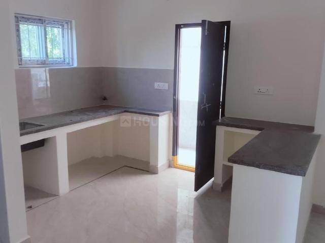 2 BHK Apartment in LB Nagar for resale Hyderabad. The reference number is 20488244
