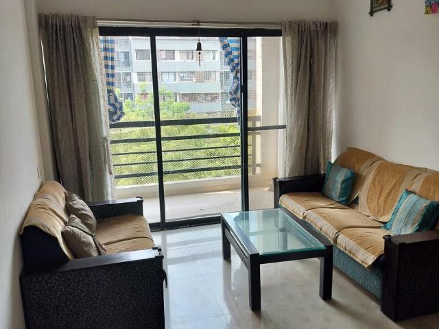 2 BHK Apartment in Motera for rent Ahmedabad. The reference number is 18377870