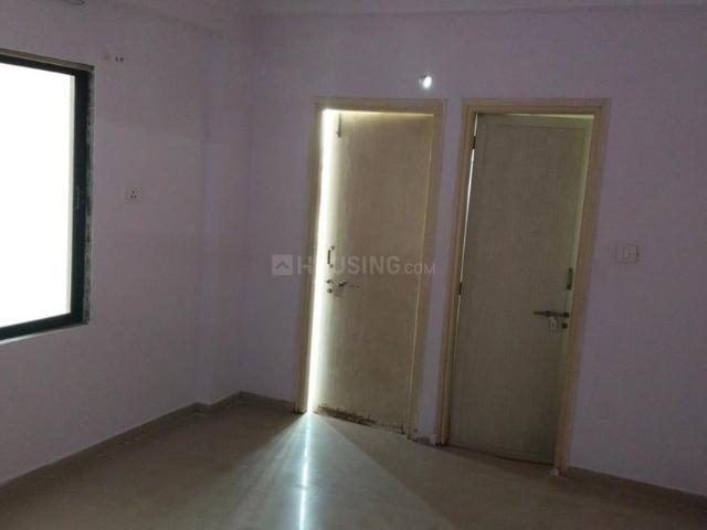 2 BHK Apartment in Motera for rent Ahmedabad. The reference number is 21158435