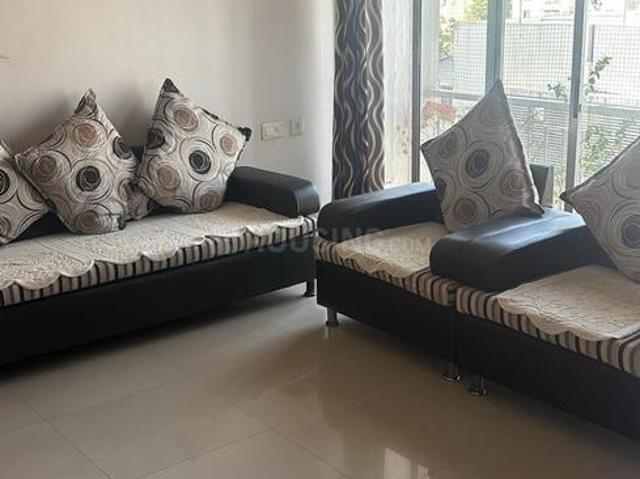 2 BHK Apartment in Motera for rent Ahmedabad. The reference number is 21180096
