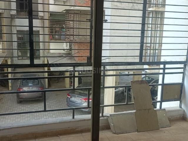 2 BHK Apartment in Motera for rent Ahmedabad. The reference number is 21348864