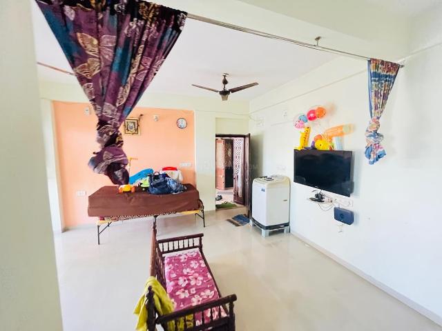 2 BHK Apartment in Motera for resale Ahmedabad. The reference number is 19441520