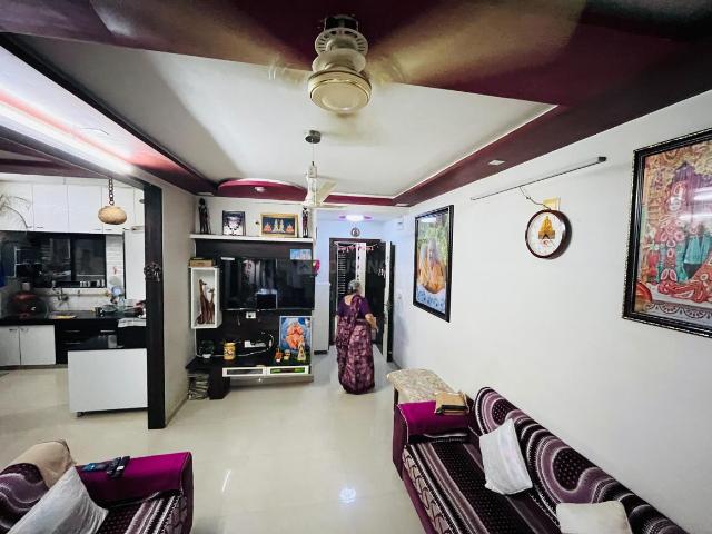 2 BHK Apartment in Motera for resale Ahmedabad. The reference number is 20473707