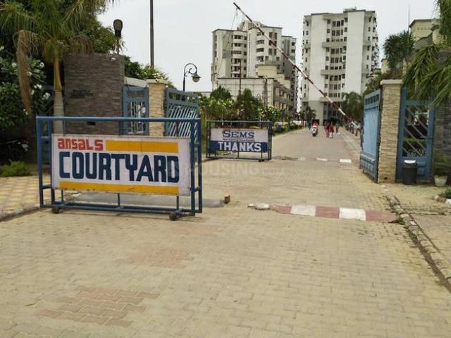 2 BHK Apartment in Modipuram for rent Meerut. The reference number is 21312614