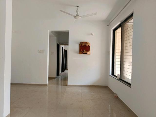 2 BHK Apartment in Mohammed Wadi for rent Pune. The reference number is 19065903