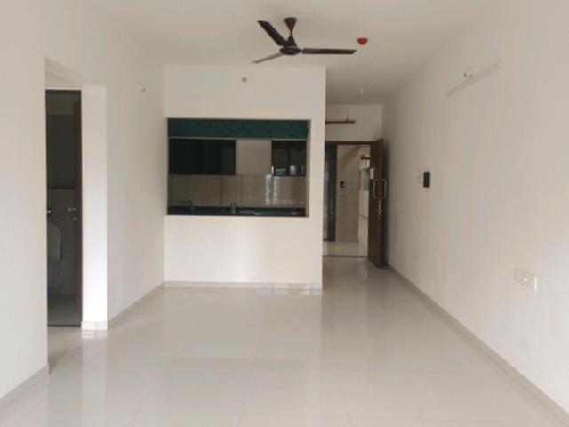 2 BHK Apartment in Mohammed Wadi for rent Pune. The reference number is 19263995