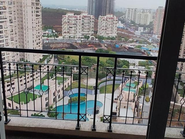 2 BHK Apartment in Mohammed Wadi for rent Pune. The reference number is 13288680