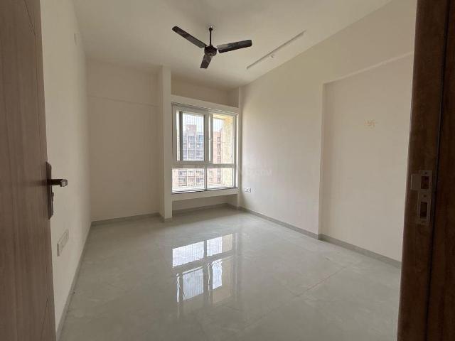 2 BHK Apartment in Mohammed Wadi for rent Pune. The reference number is 20048492