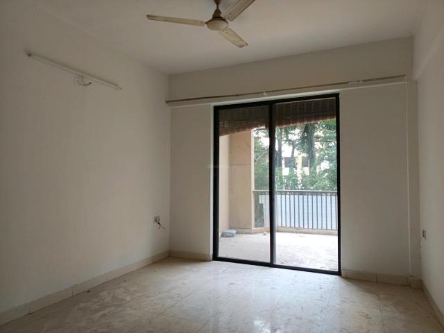2 BHK Apartment in Mohammed Wadi for rent Pune. The reference number is 20341201