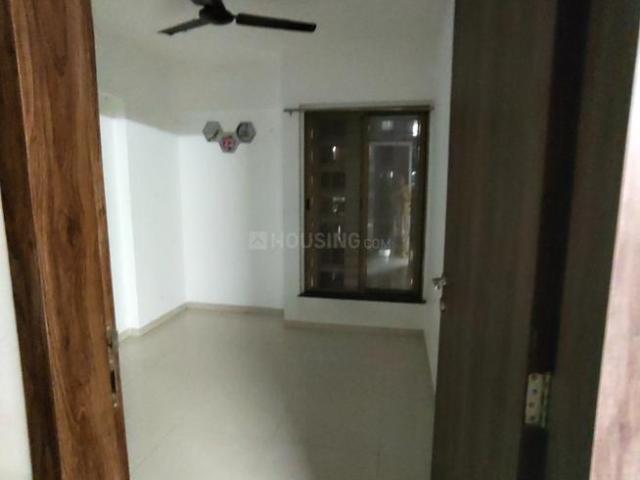 2 BHK Apartment in Mohammed Wadi for rent Pune. The reference number is 20677863