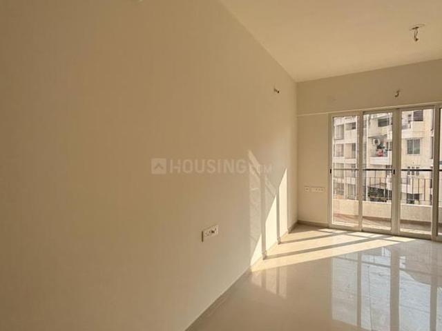 2 BHK Apartment in Mohammed Wadi for rent Pune. The reference number is 20693267