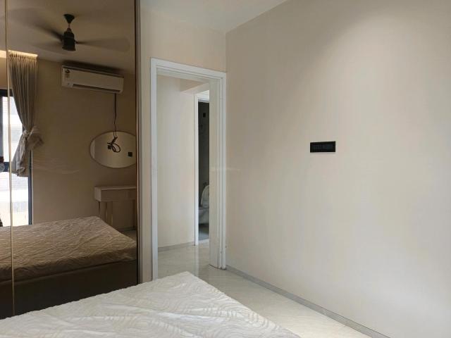 2 BHK Apartment in Mohammed Wadi for rent Pune. The reference number is 20780852