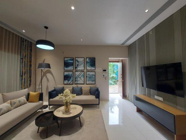 2 BHK Apartment in Mohammed Wadi for rent Pune. The reference number is 20861475