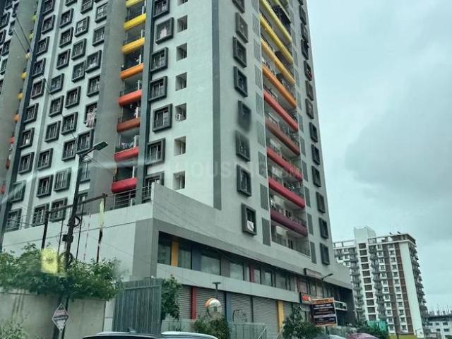 2 BHK Apartment in Mohammed Wadi for rent Pune. The reference number is 20995929