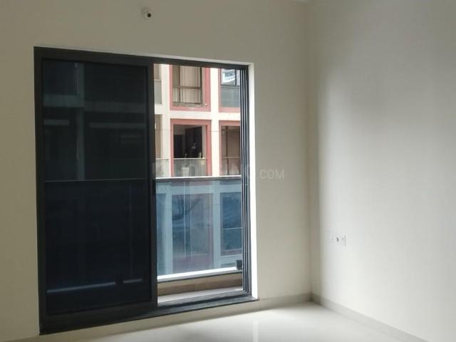2 BHK Apartment in Mohammed Wadi for rent Pune. The reference number is 21010339