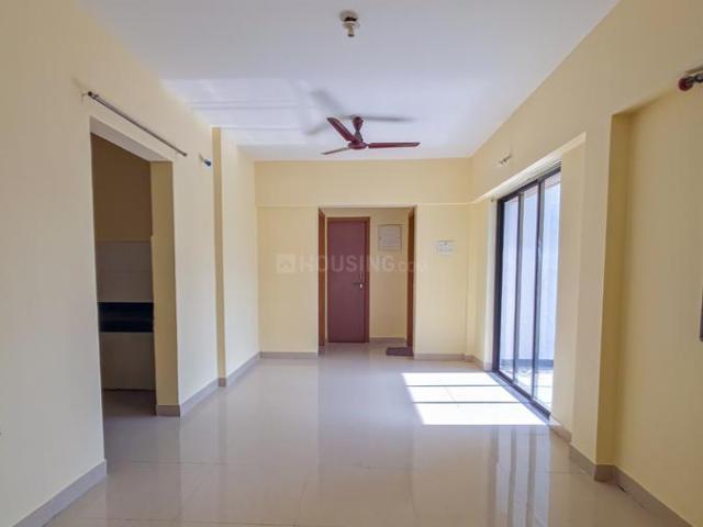 2 BHK Apartment in Mohammed Wadi for rent Pune. The reference number is 21026633