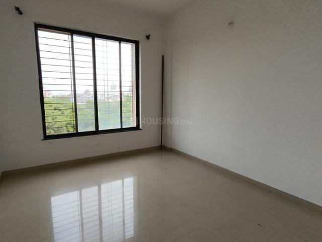 2 BHK Apartment in Mohammed Wadi for rent Pune. The reference number is 21061569