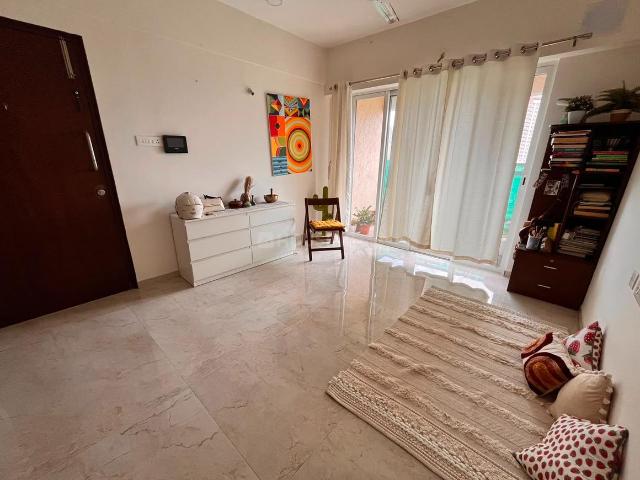 2 BHK Apartment in Mohammed Wadi for rent Pune. The reference number is 21095932