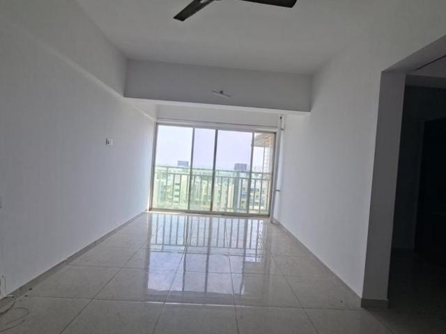 2 BHK Apartment in Mohammed Wadi for rent Pune. The reference number is 21165956