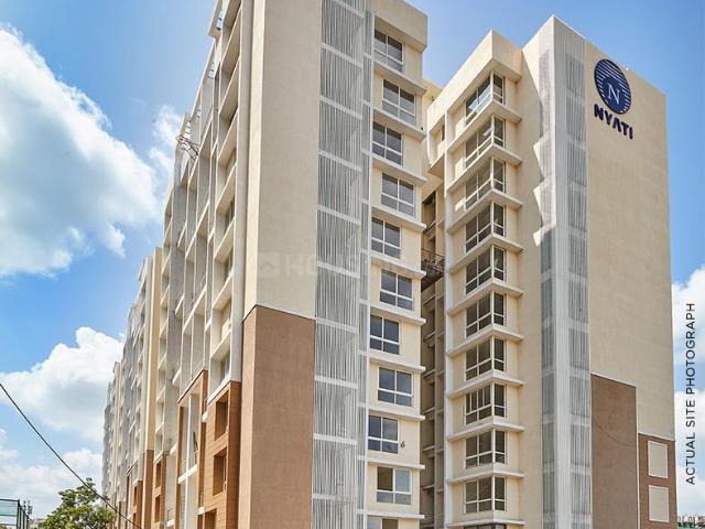 2 BHK Apartment in Mohammed Wadi for resale Pune. The reference number is 17072625
