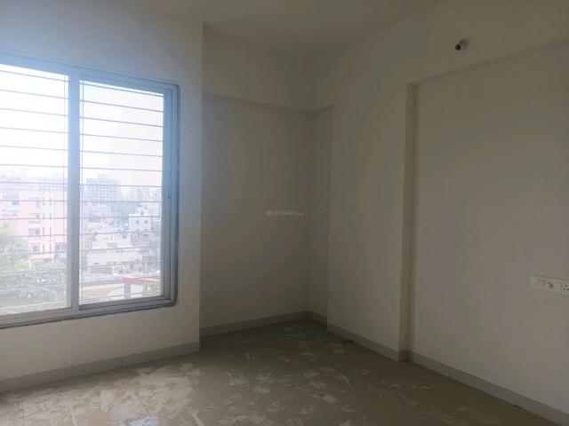 2 BHK Apartment in Mohammed Wadi for resale Pune. The reference number is 19314823