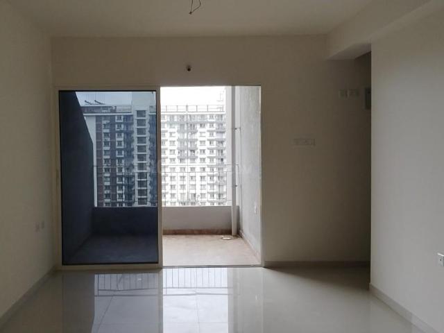 2 BHK Apartment in Mohammed Wadi for resale Pune. The reference number is 20731618