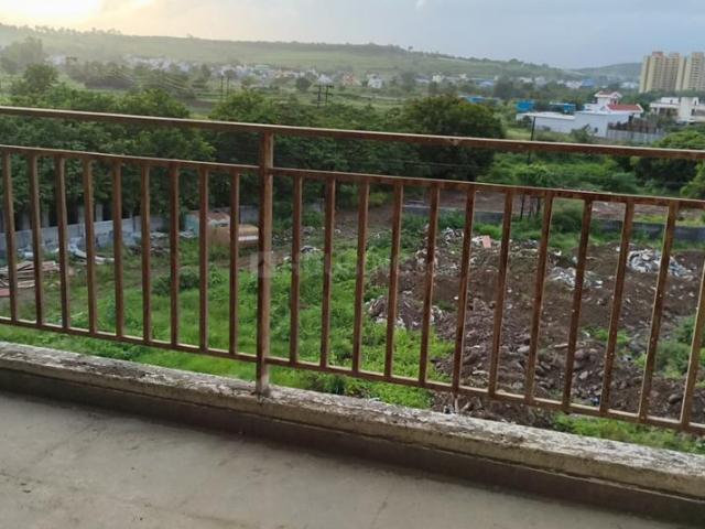 2 BHK Apartment in Mohammed Wadi for resale Pune. The reference number is 20865484