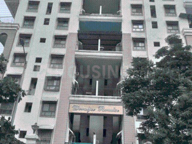 2 BHK Apartment in Mohammed Wadi for resale Pune. The reference number is 20975740