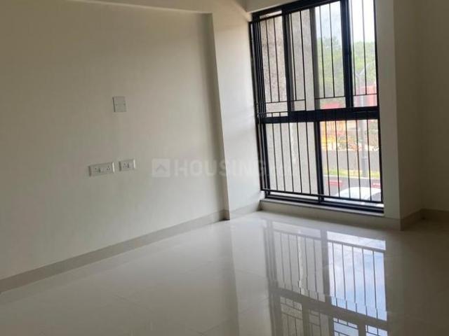 2 BHK Apartment in Mohammed Wadi for resale Pune. The reference number is 21033781