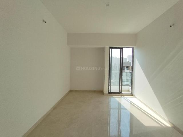 2 BHK Apartment in Mohammed Wadi for resale Pune. The reference number is 21143055