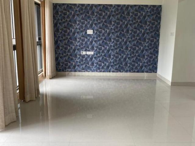 2 BHK Apartment in Mohammed Wadi for resale Pune. The reference number is 21334614