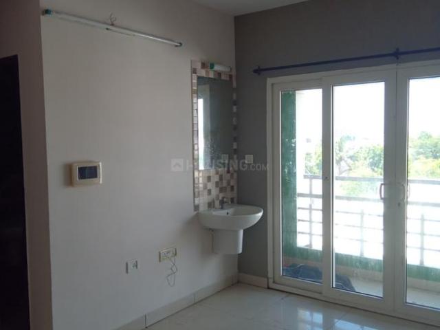 2 BHK Apartment in Moondrumavadi for rent Madurai. The reference number is 20062145