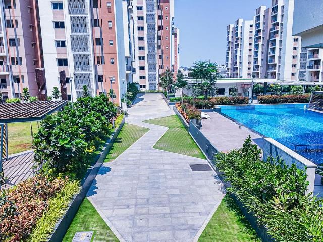 2 BHK Apartment in Moosapet for resale Hyderabad. The reference number is 13801395