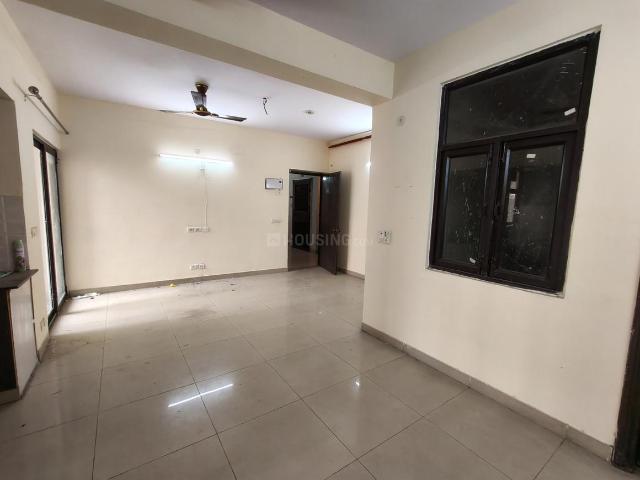 2 BHK Apartment in Morta Village for rent Ghaziabad. The reference number is 21100609