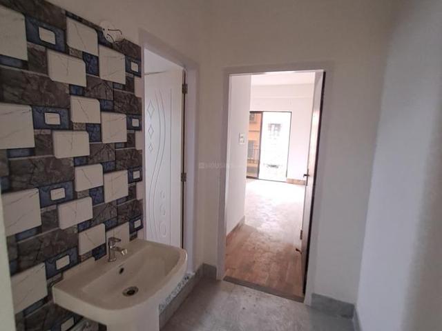 2 BHK Apartment in Matigara for rent Siliguri. The reference number is 18584144