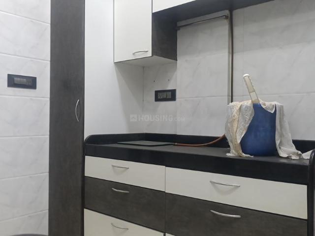 2 BHK Apartment in Matunga East for rent Mumbai. The reference number is 15626385