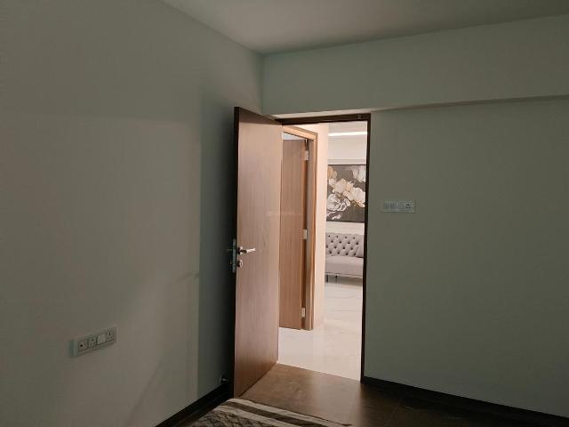 2 BHK Apartment in Matunga East for rent Mumbai. The reference number is 18591041