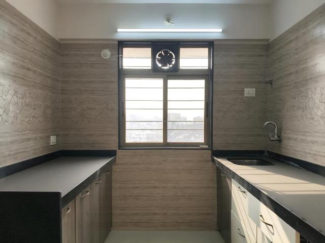 2 BHK Apartment in Matunga East for rent Mumbai. The reference number is 18591071