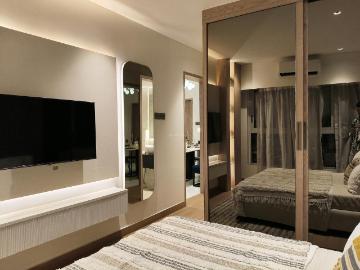 Bhagwandas Narottamdas Marg - Balcony, Security