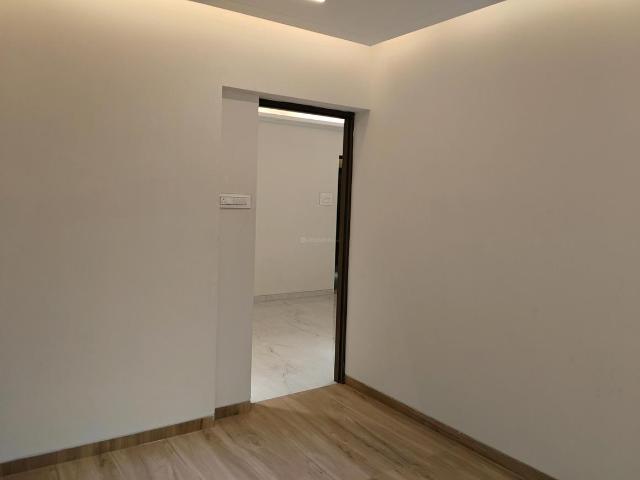 2 BHK Apartment in Matunga East for rent Mumbai. The reference number is 19594034