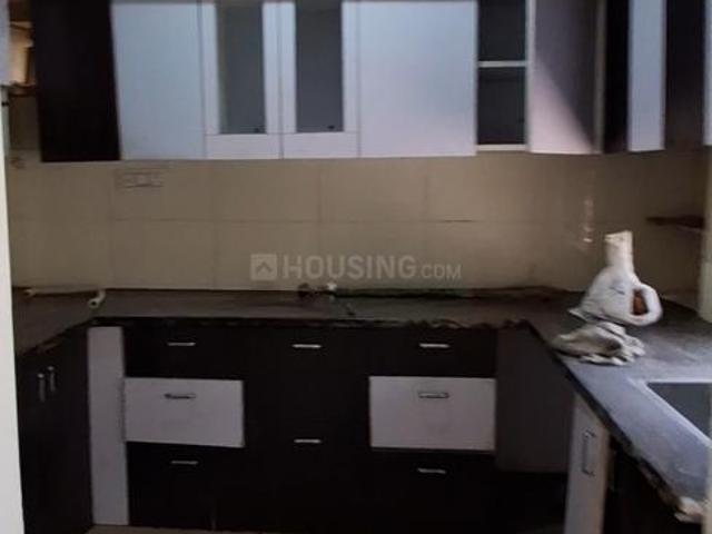 2 BHK Apartment in Mayur Vihar Phase 1 for rent New Delhi. The reference number is 21039010