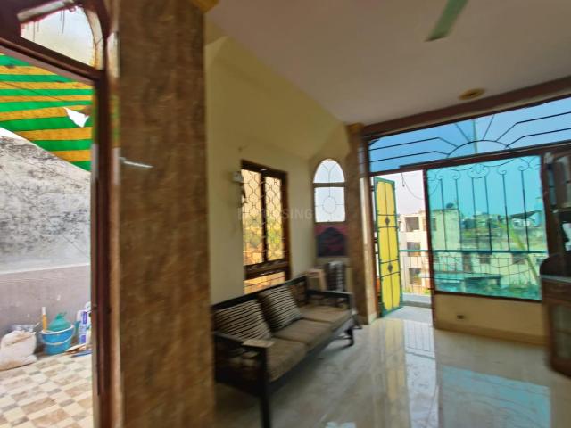 2 BHK Apartment in Mayur Vihar Phase 1 for rent New Delhi. The reference number is 21195242