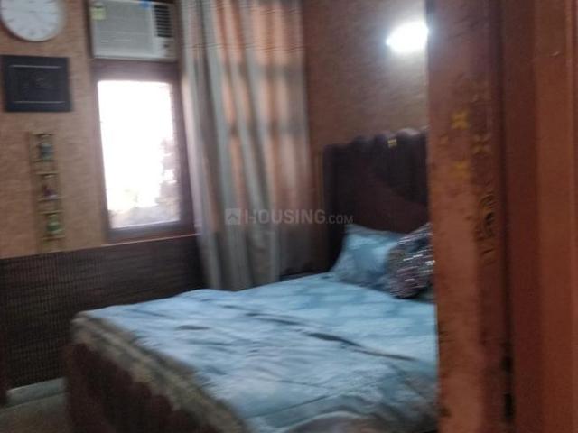 2 BHK Apartment in Mayur Vihar Phase 1 for resale New Delhi. The reference number is 19657496