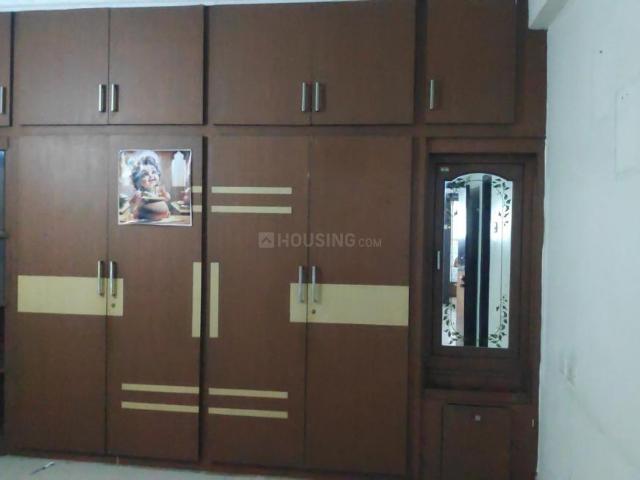 2 BHK Apartment in Madeenaguda for rent Hyderabad. The reference number is 20654389
