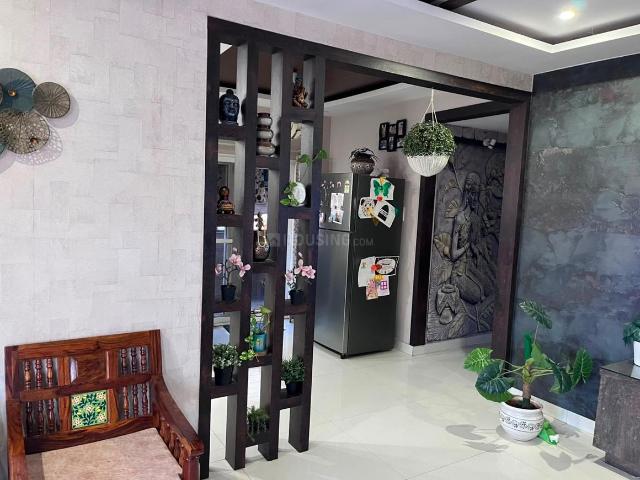 2 BHK Apartment in Madeenaguda for resale Hyderabad. The reference number is 21201353